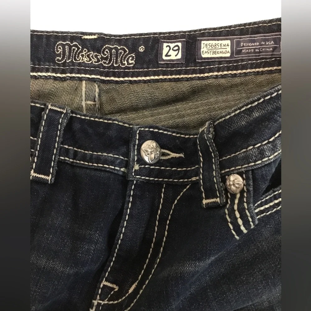 Buckle /Miss Me Women's Dark Indigo Rhinestone Embellished Bermudas